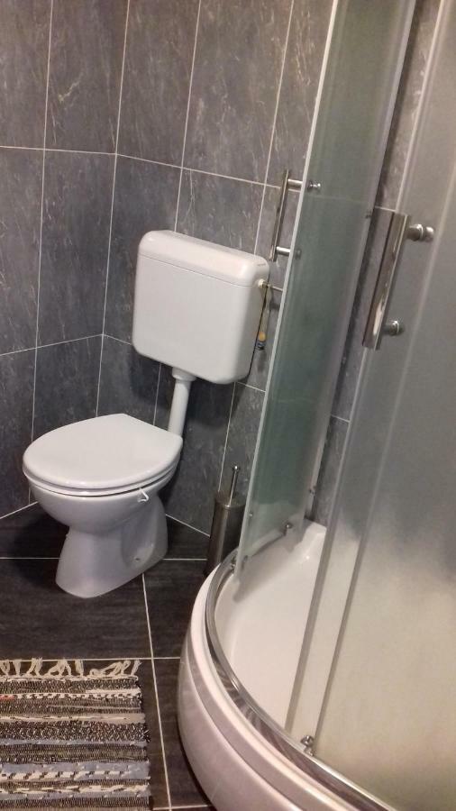 Apartmani Luja Novi Vinodolski Ngoại thất bức ảnh