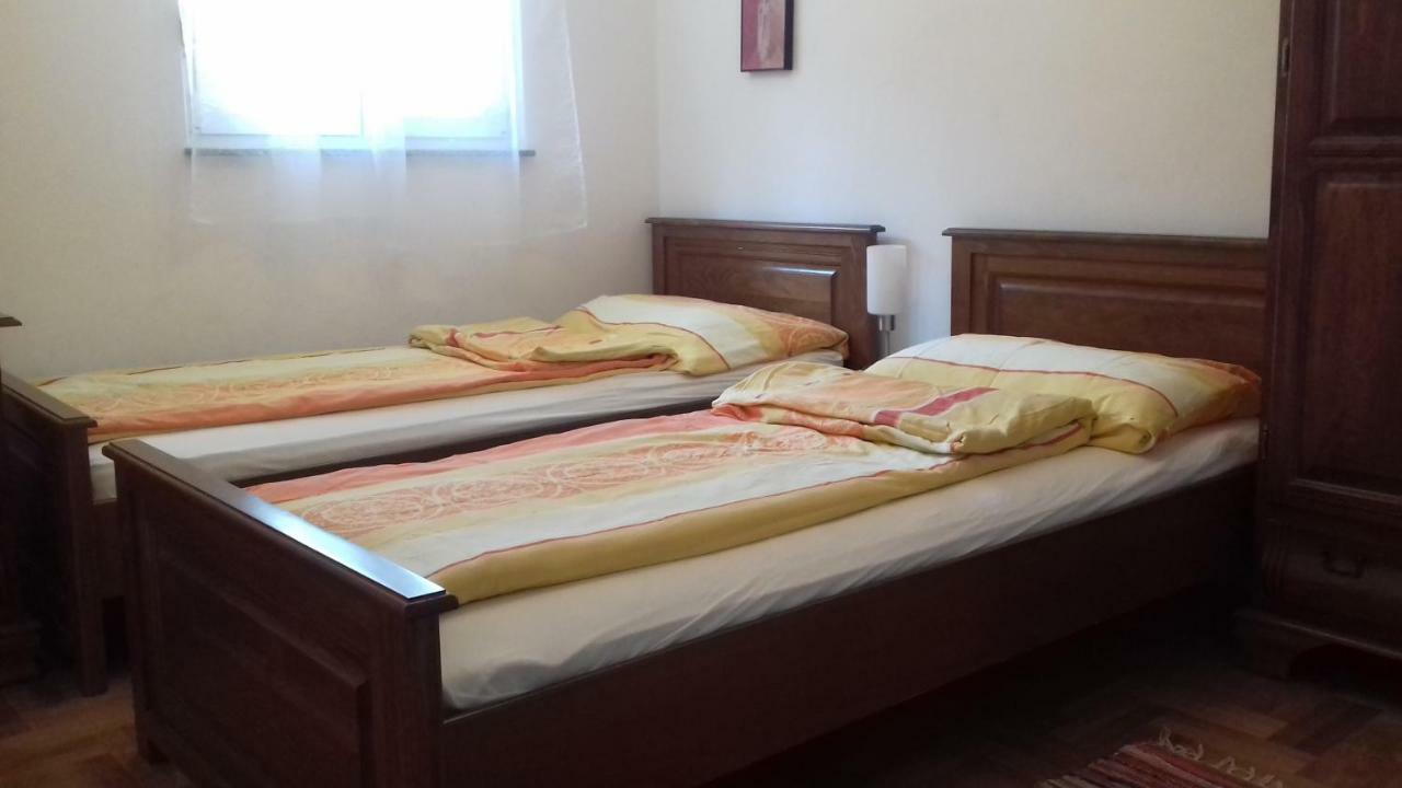 Apartmani Luja Novi Vinodolski Ngoại thất bức ảnh